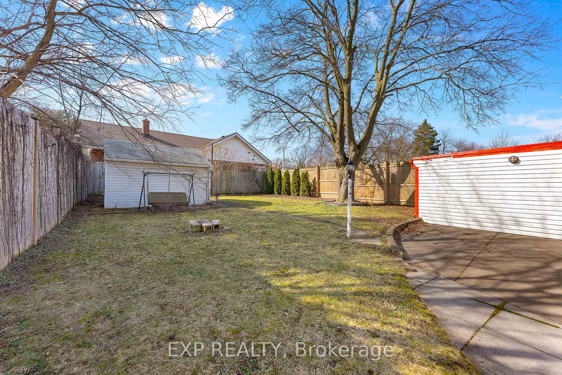 Photo 22 of 5958 Summer Street, Niagara Falls, Hospital — HOMEH