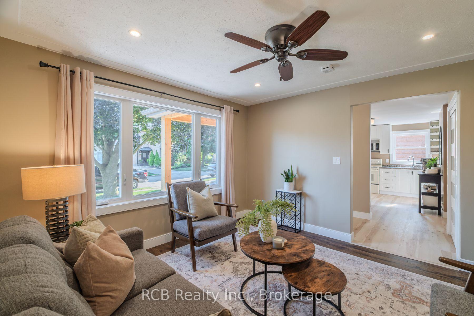 Photo 9 of 62 St Andrew Street, Brant, Paris — HOMEH