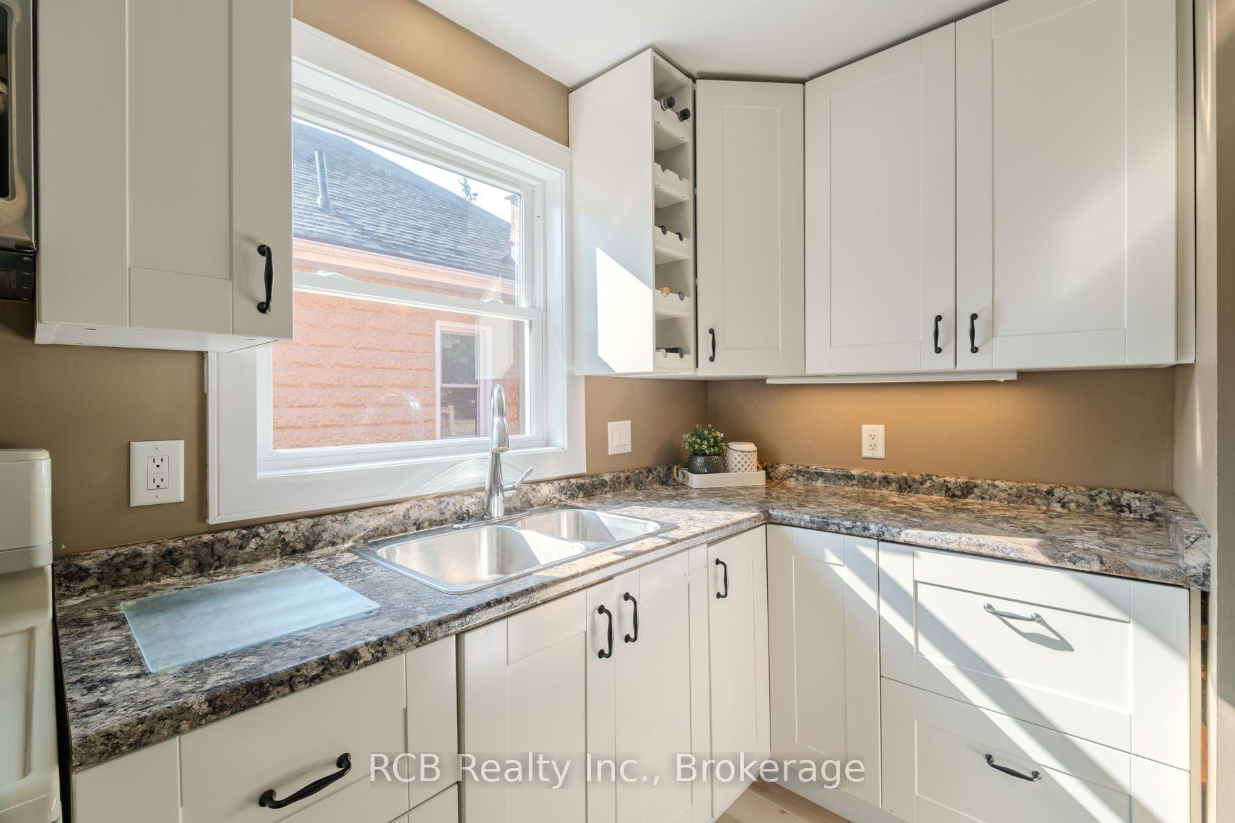 Photo 13 of 62 St Andrew Street, Brant, Paris — HOMEH