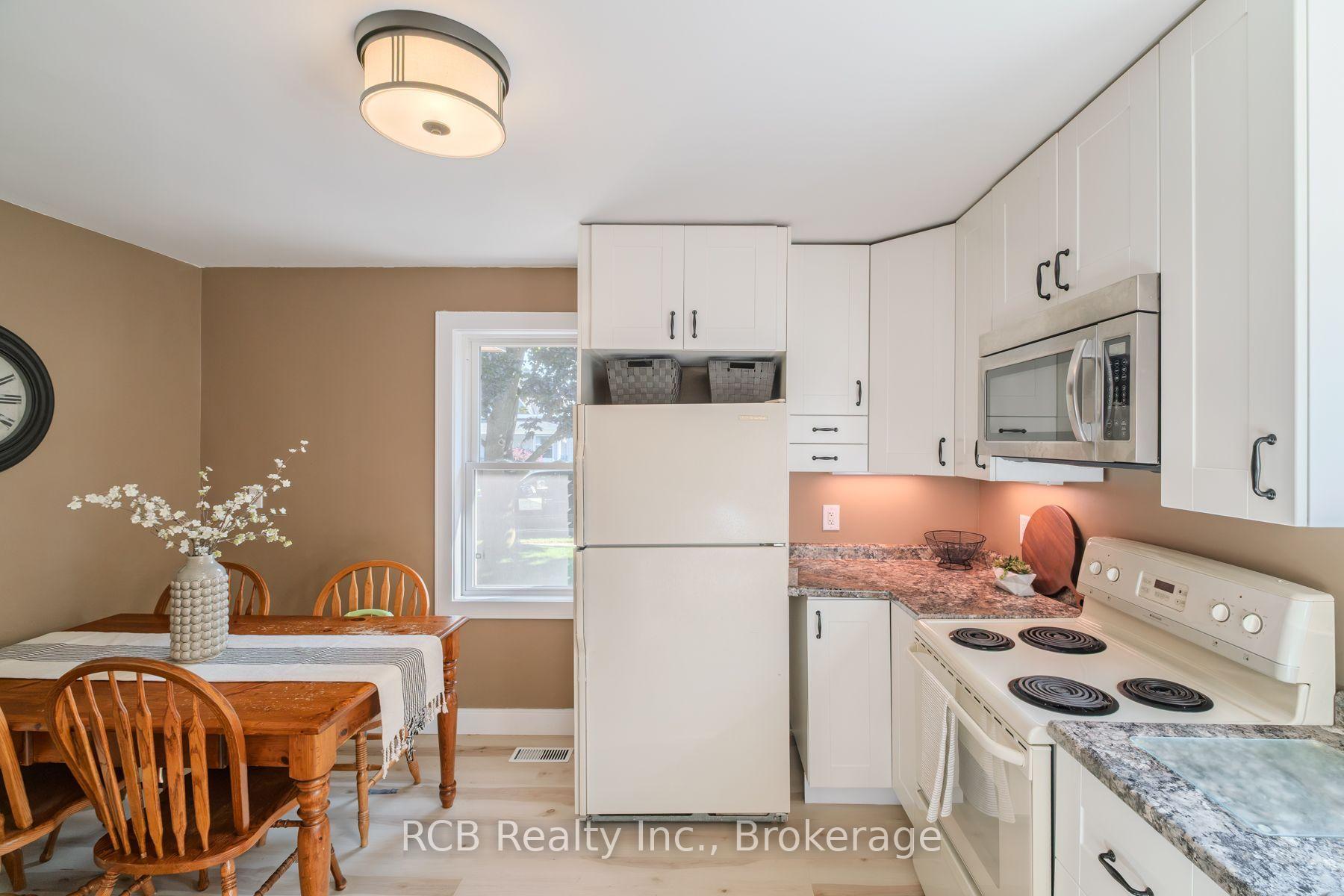 Photo 14 of 62 St Andrew Street, Brant, Paris — HOMEH