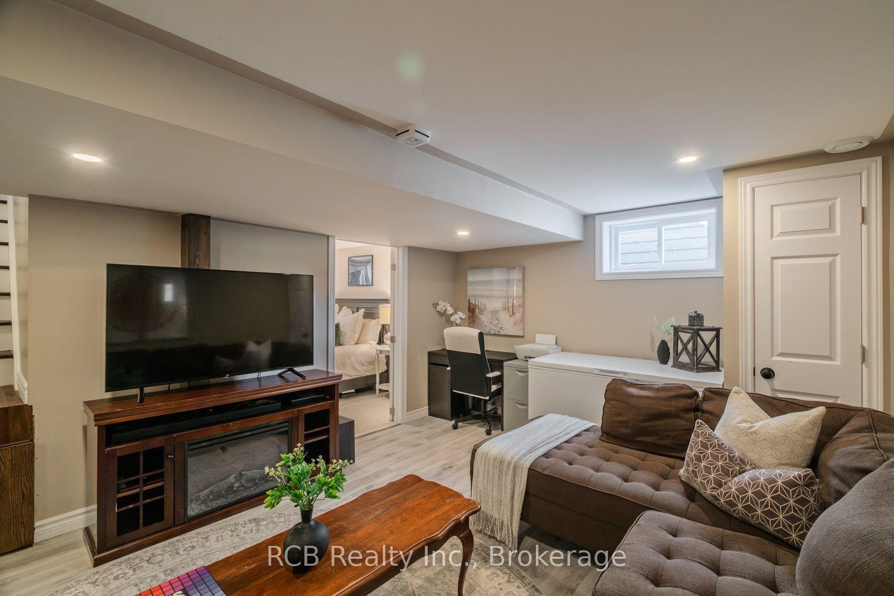 Photo 32 of 62 St Andrew Street, Brant, Paris — HOMEH