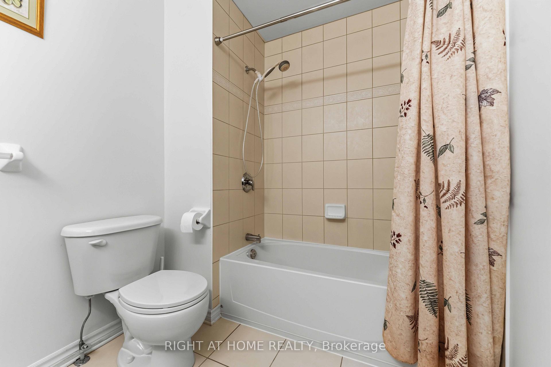 Photo 28 of 250 Tofino Private, Ottawa, Kanata - Bridlewood — HOMEH