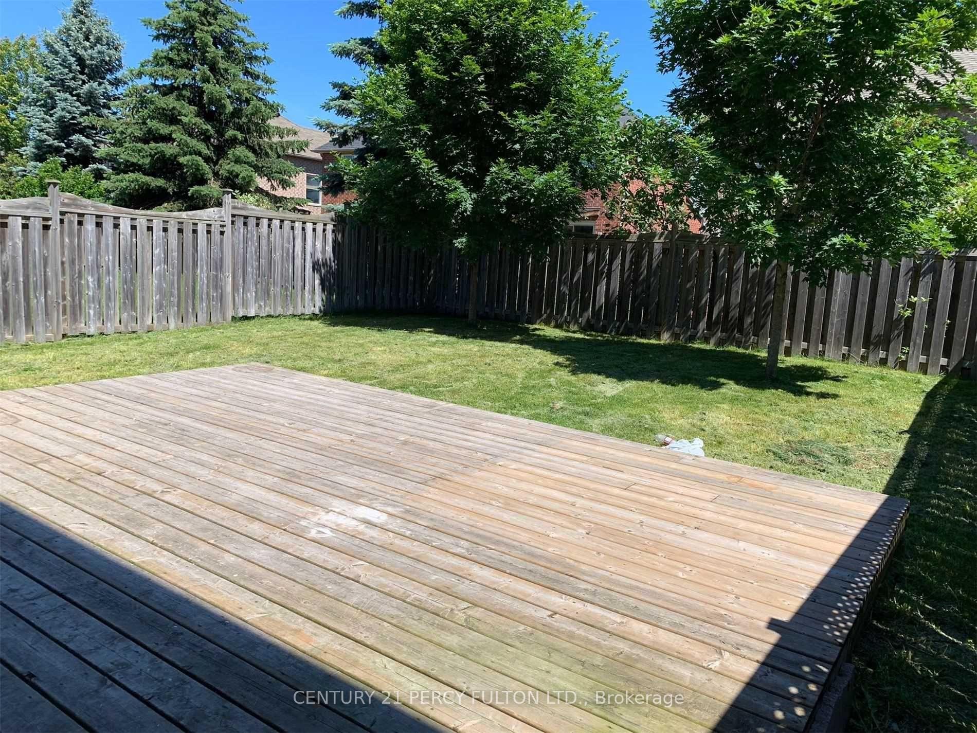 Photo 16 of 136 Tunbridge Road, Barrie, Georgian Drive — HOMEH