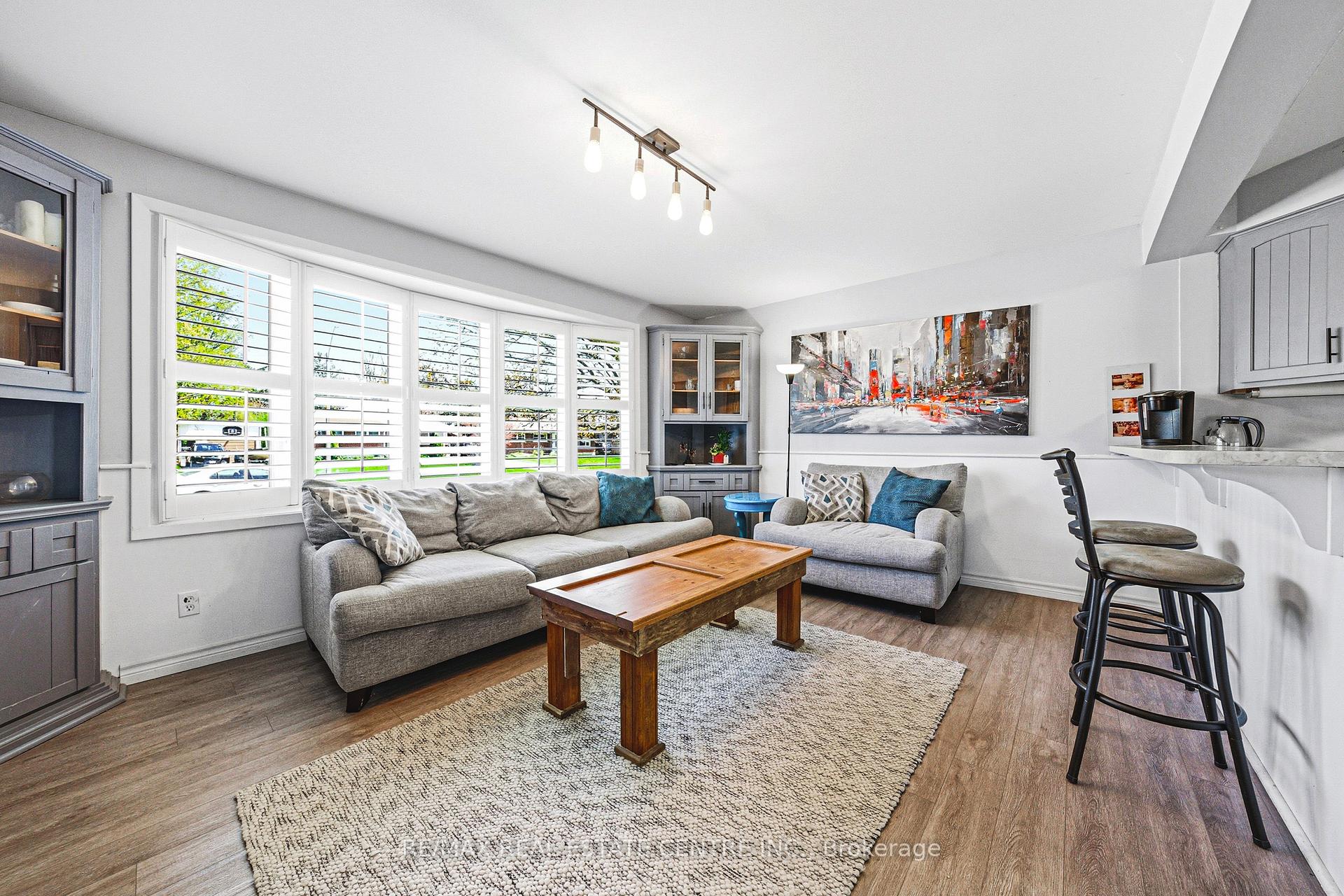 Photo 6 of 1338 Eleanor Avenue, Cambridge, Lang's Farm — HOMEH