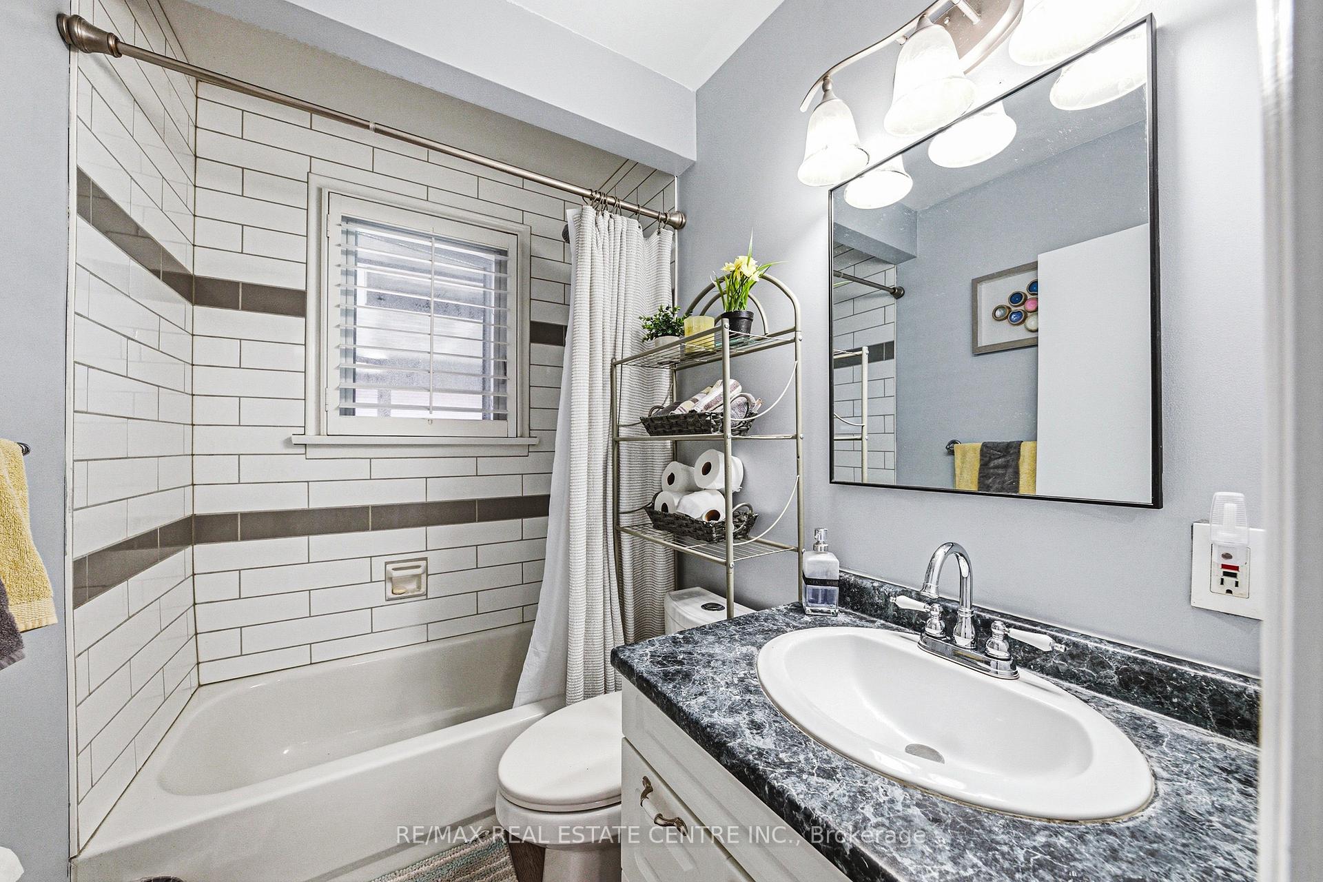 Photo 16 of 1338 Eleanor Avenue, Cambridge, Lang's Farm — HOMEH