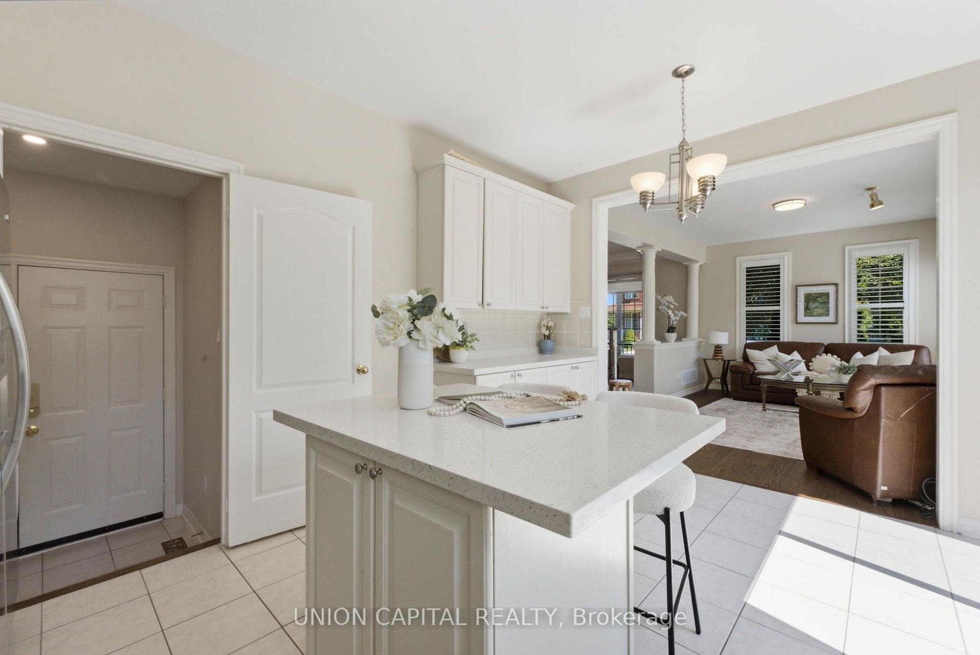 Photo 14 of 33 Eakin Mill Road, Markham, Wismer — HOMEH