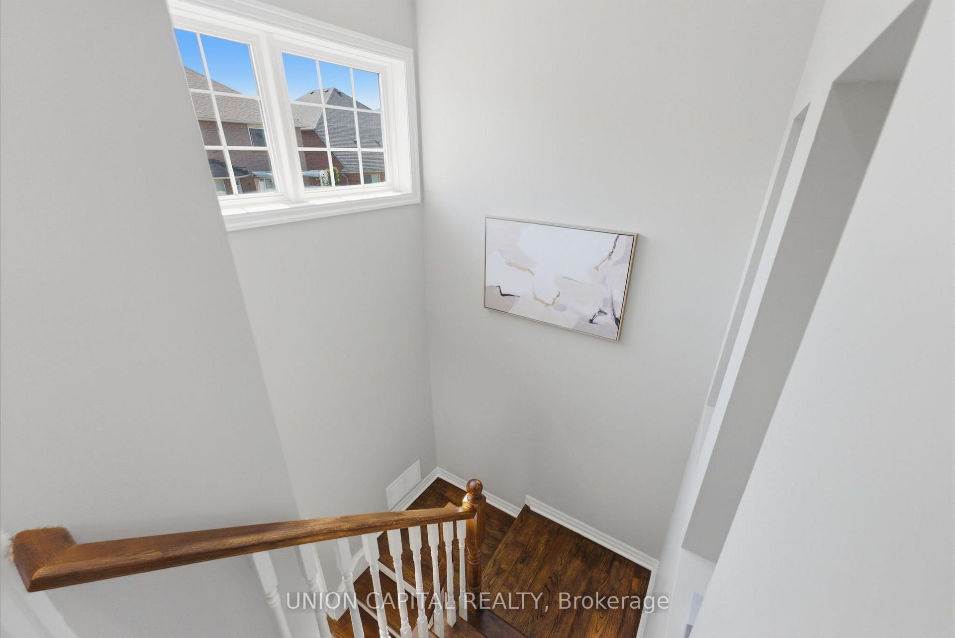 Photo 21 of 33 Eakin Mill Road, Markham, Wismer — HOMEH
