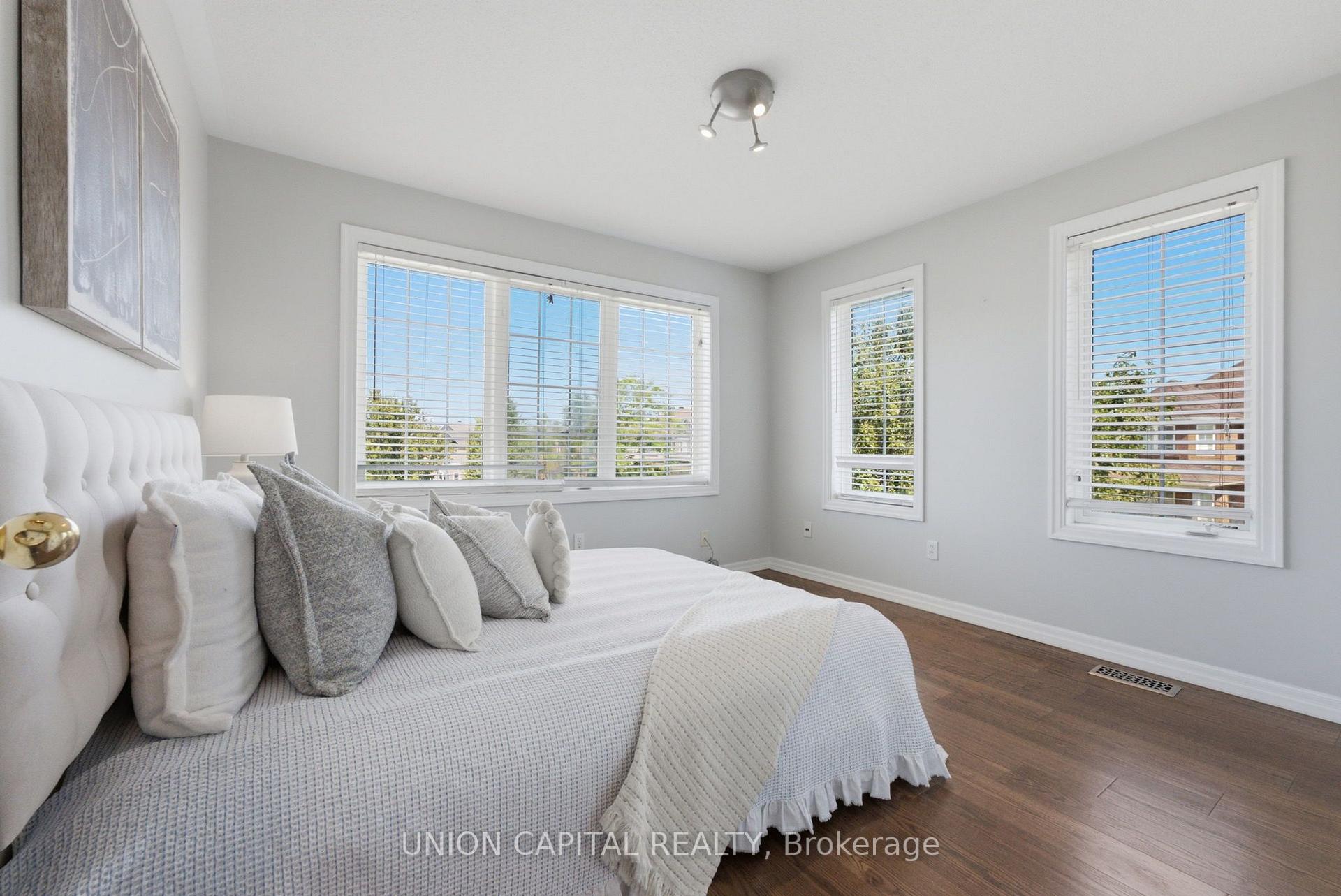Photo 33 of 33 Eakin Mill Road, Markham, Wismer — HOMEH