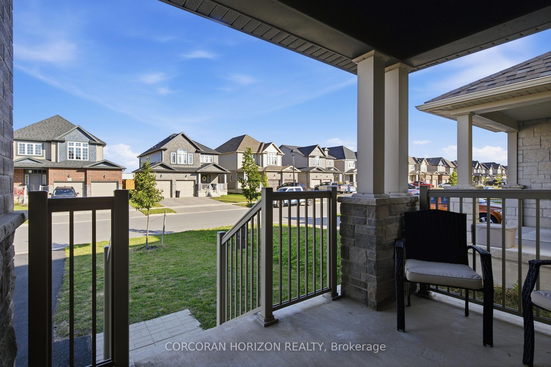 Photo 6 of 275 Bradshaw Drive, Stratford — HOMEH
