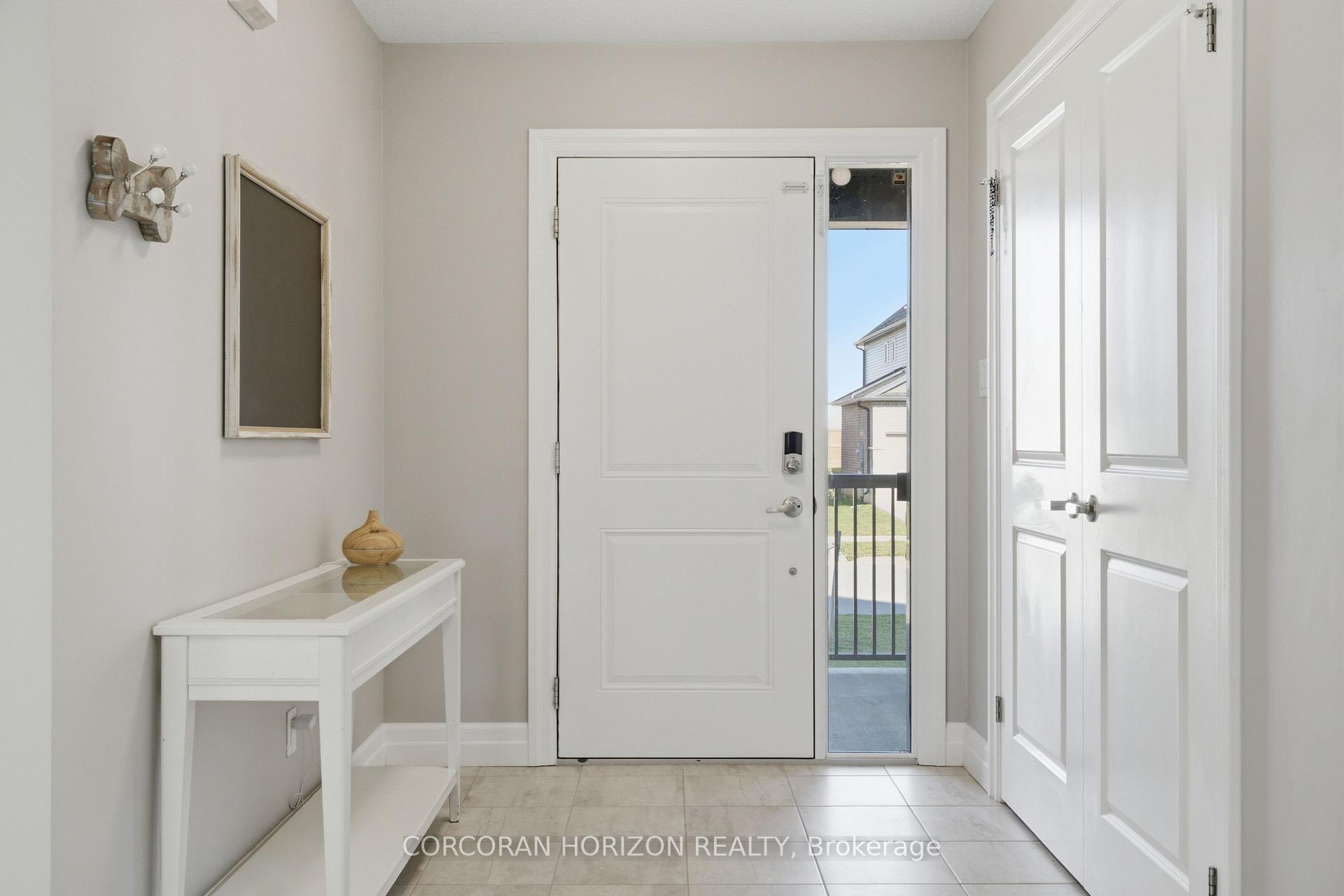 Photo 7 of 275 Bradshaw Drive, Stratford — HOMEH