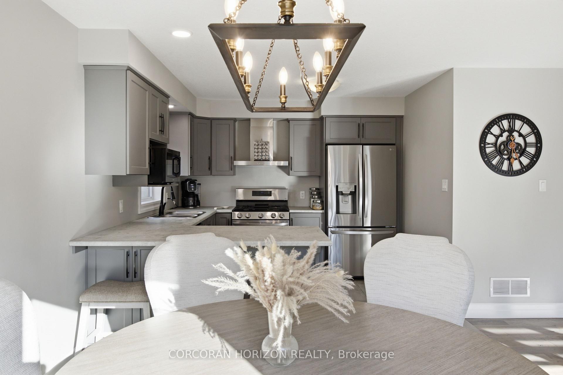 Photo 12 of 275 Bradshaw Drive, Stratford — HOMEH