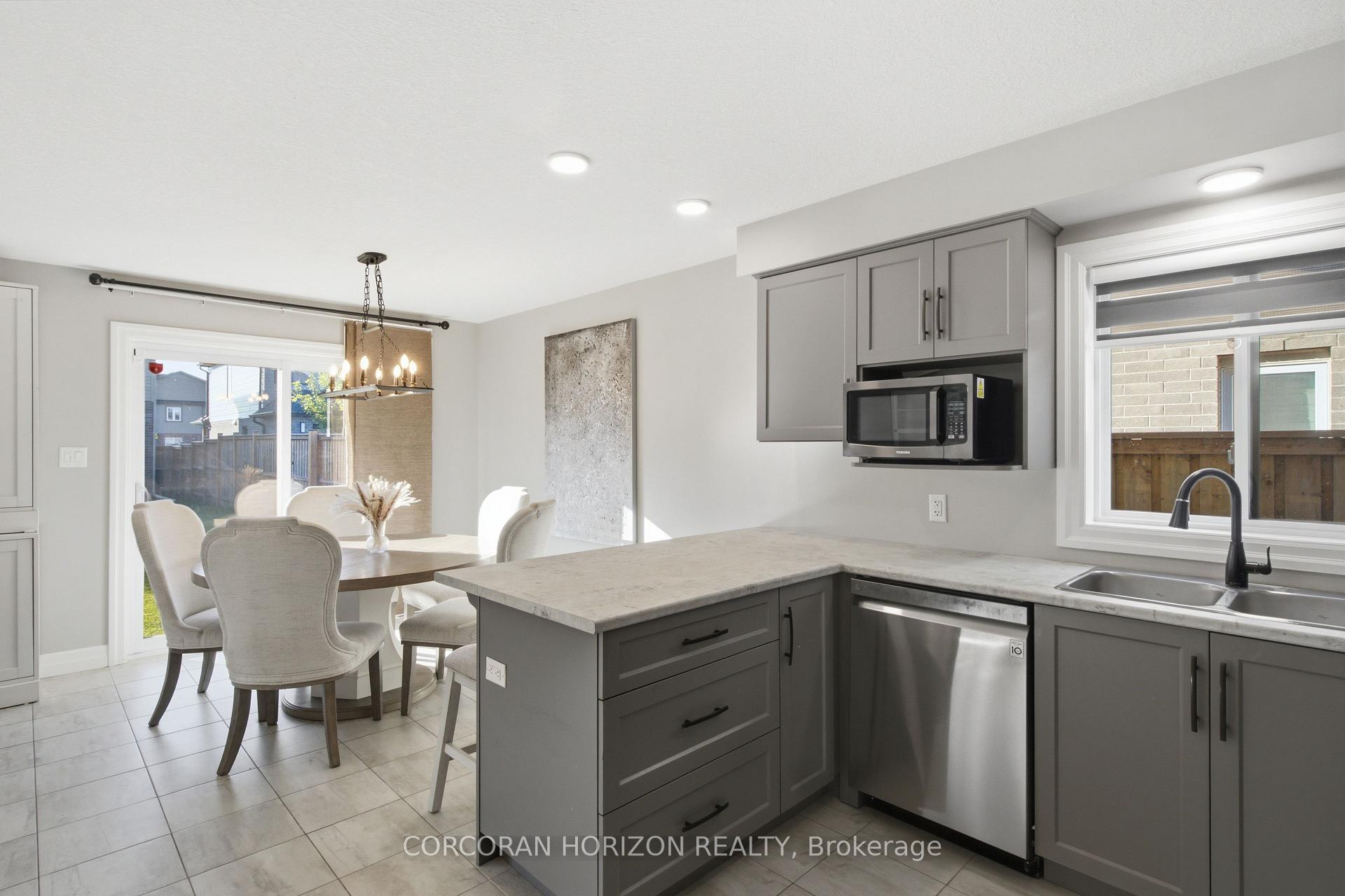 Photo 13 of 275 Bradshaw Drive, Stratford — HOMEH