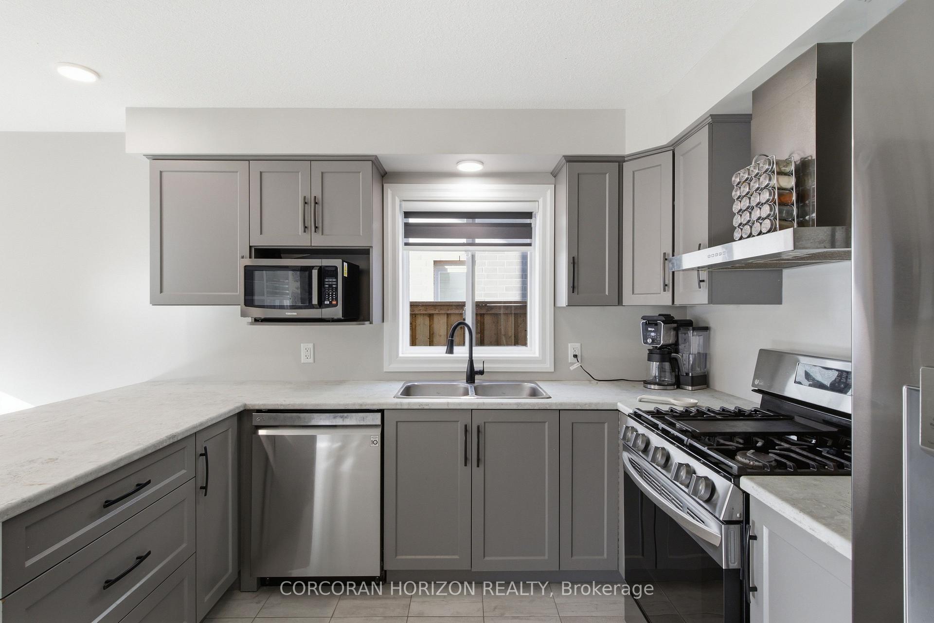 Photo 15 of 275 Bradshaw Drive, Stratford — HOMEH