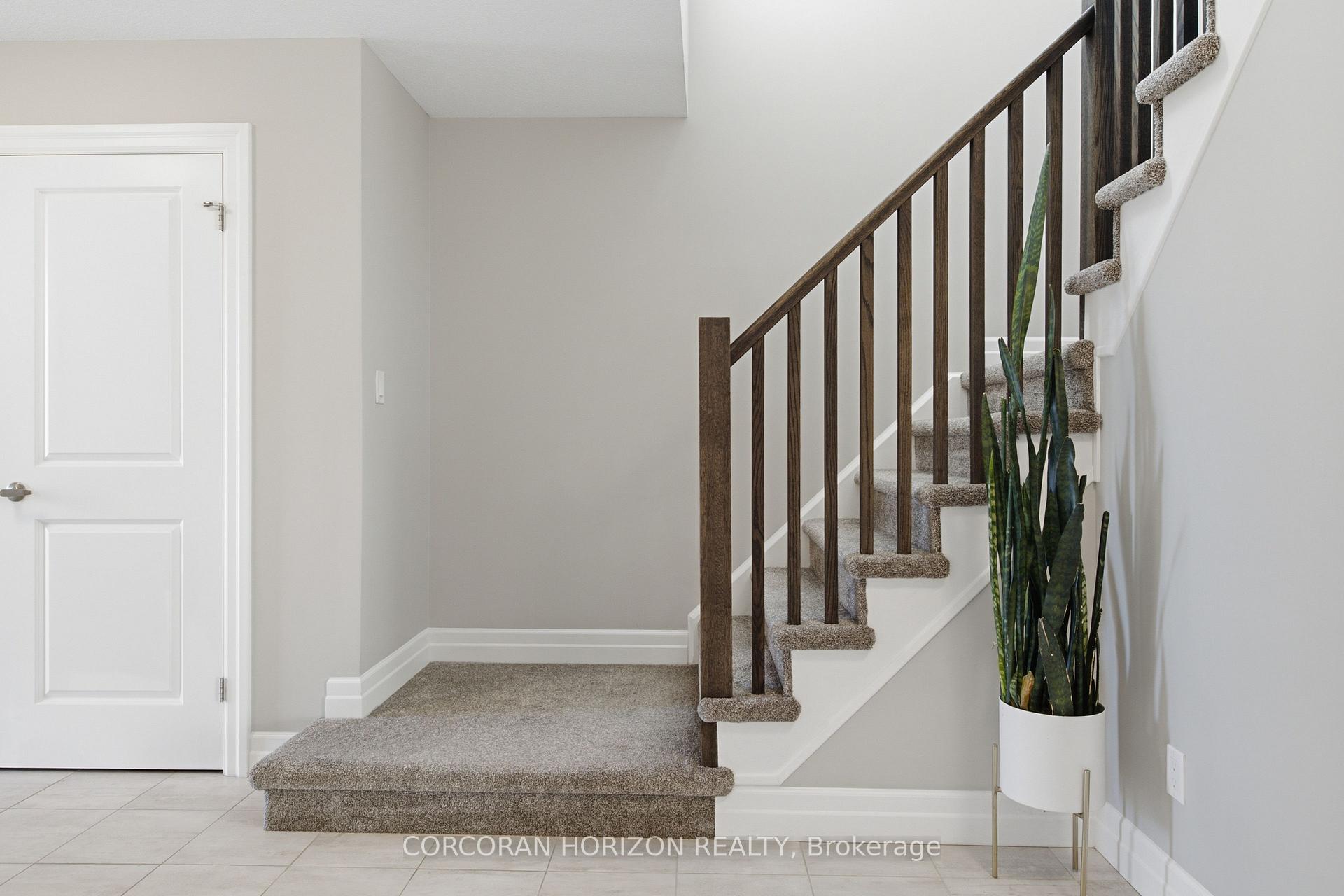 Photo 17 of 275 Bradshaw Drive, Stratford — HOMEH