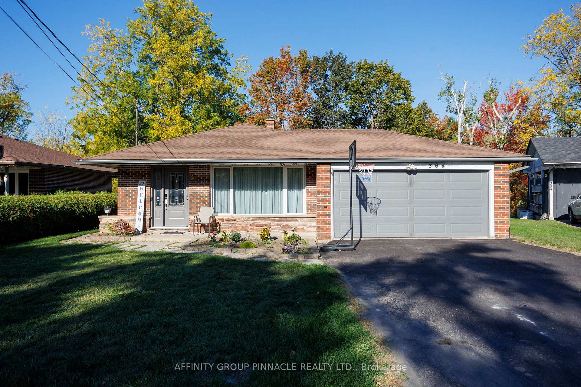 Photo of 364 Riverdale Road