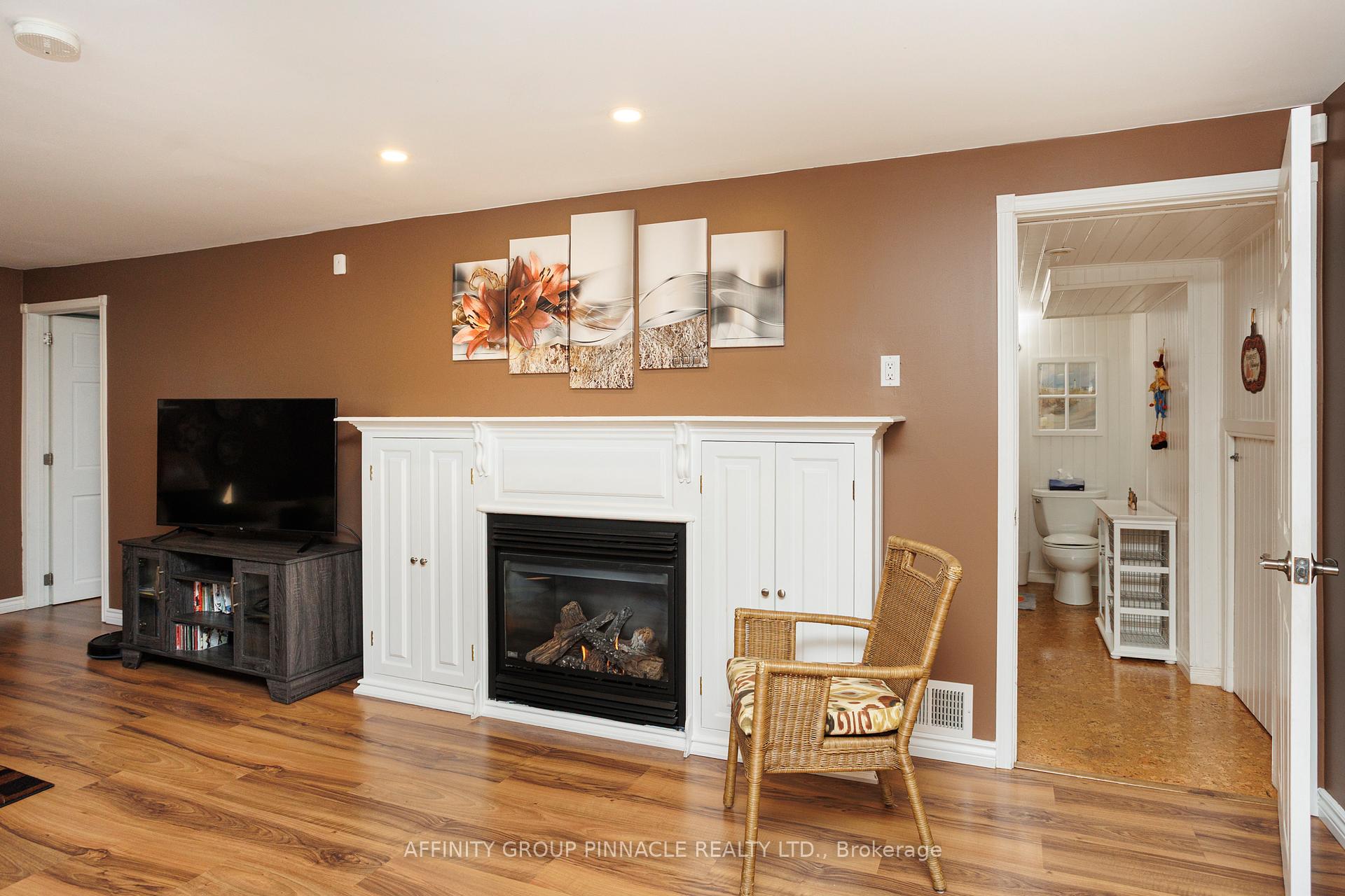 Photo 31 of 364 Riverdale Road, Brock, Beaverton — HOMEH