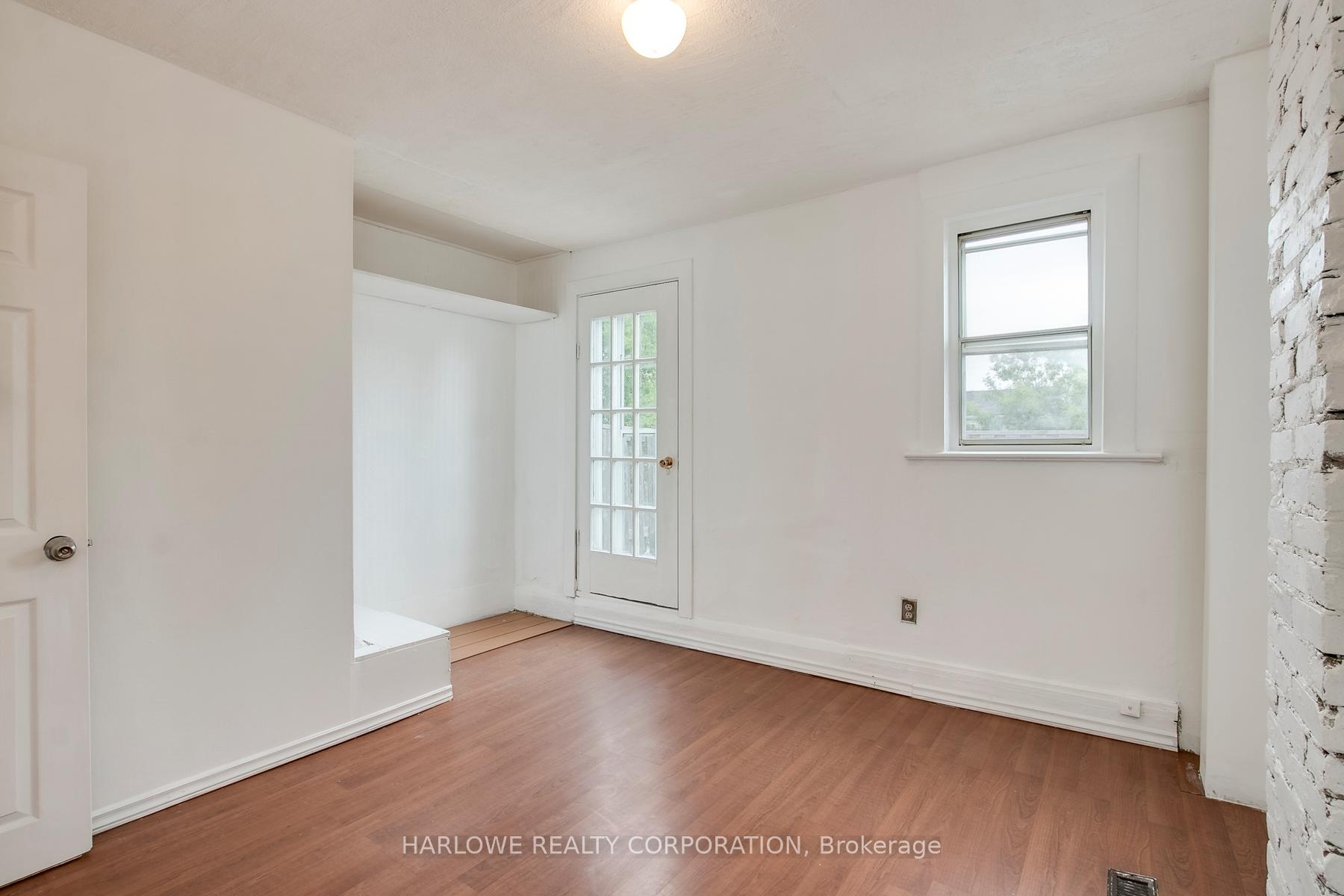 Photo 20 of 61 Castleton Avenue, Toronto, Rockcliffe-Smythe — HOMEH