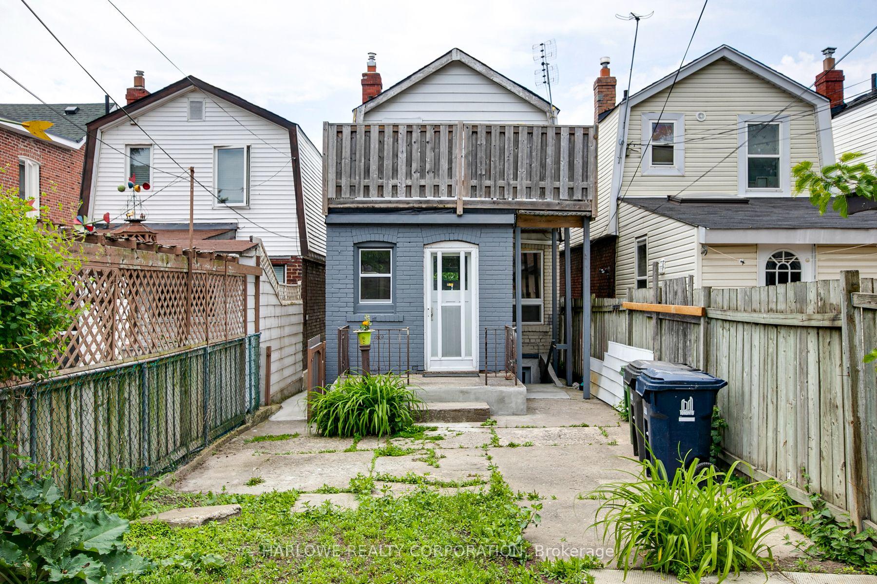 Photo 40 of 61 Castleton Avenue, Toronto, Rockcliffe-Smythe — HOMEH