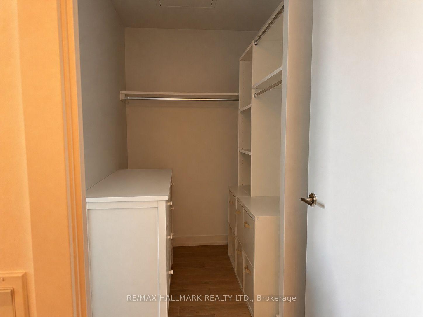 Photo 23 of Unit 810, 200 Sudbury Street, Toronto, Little Portugal — HOMEH