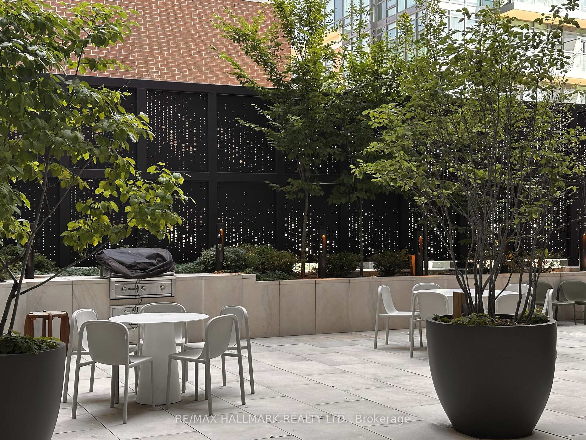 Photo 34 of Unit 810, 200 Sudbury Street, Toronto, Little Portugal — HOMEH