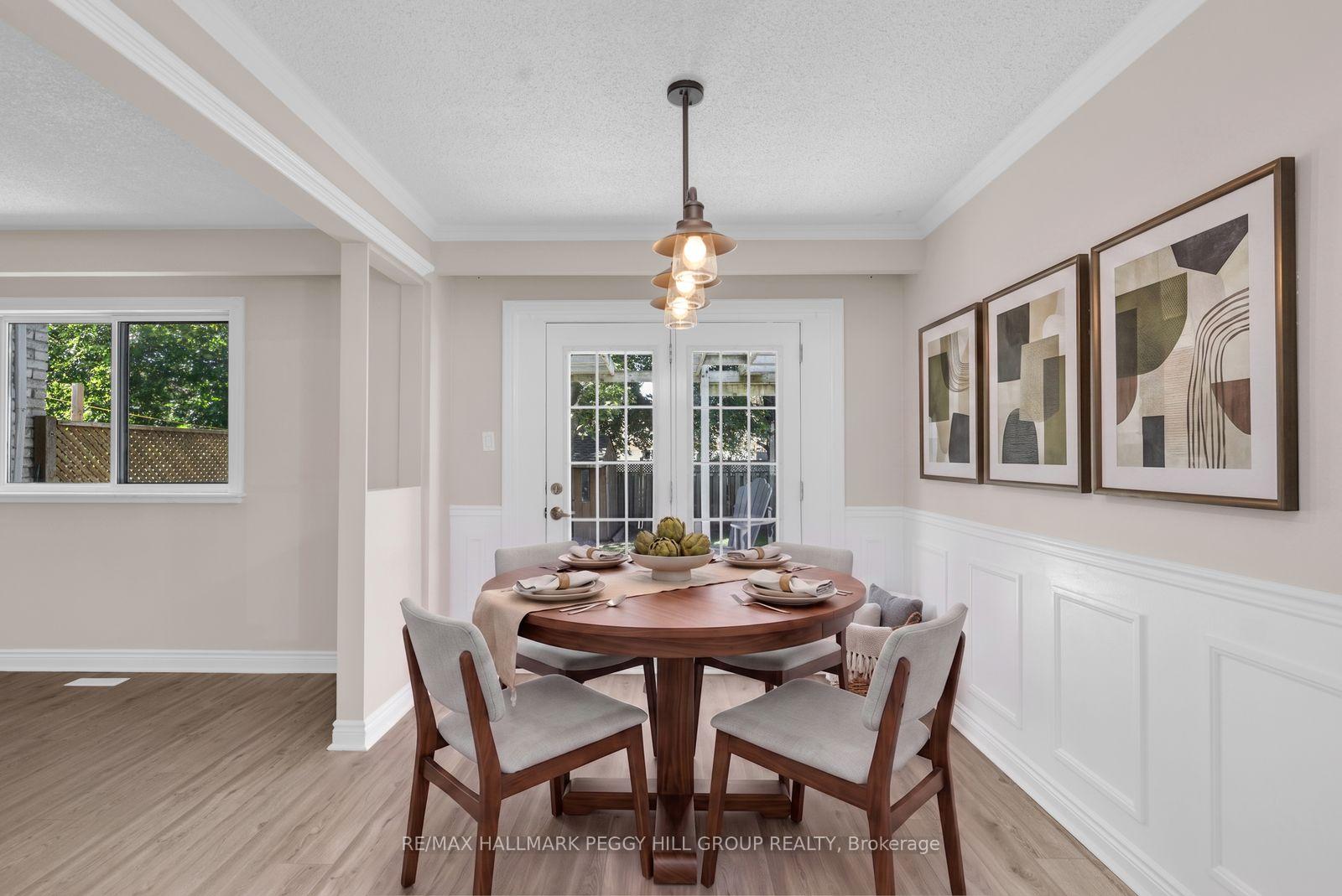 Photo 3 of 112 Kozlov Street, Barrie, Sunnidale — HOMEH