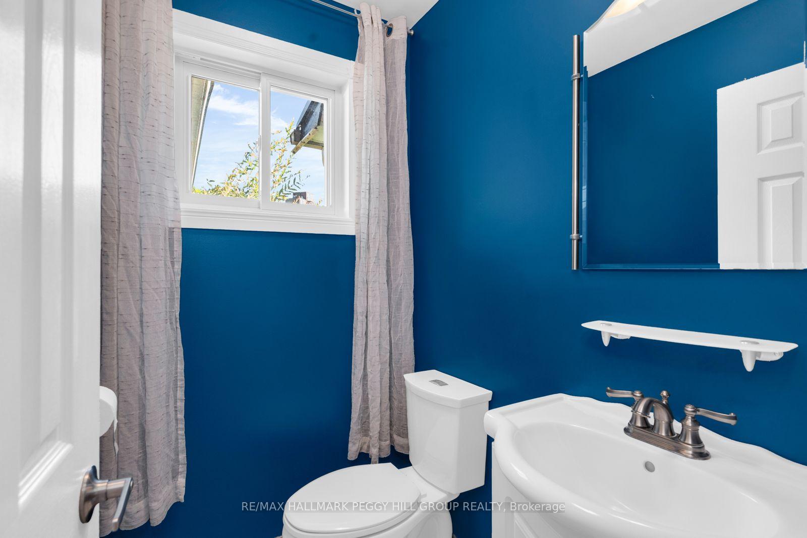 Photo 7 of 112 Kozlov Street, Barrie, Sunnidale — HOMEH