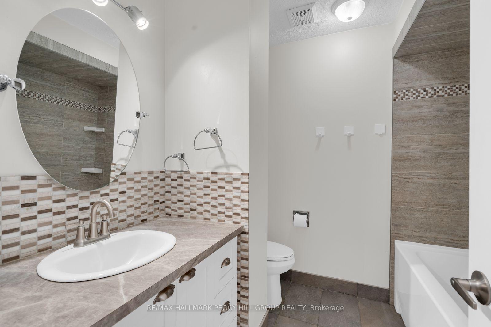 Photo 12 of 112 Kozlov Street, Barrie, Sunnidale — HOMEH
