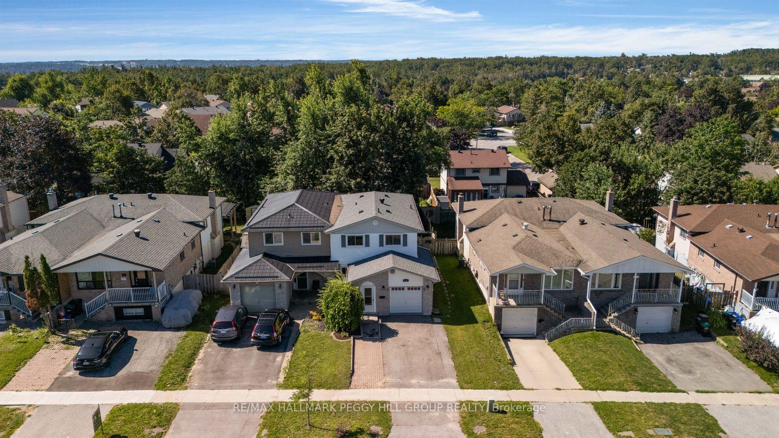 Photo 17 of 112 Kozlov Street, Barrie, Sunnidale — HOMEH