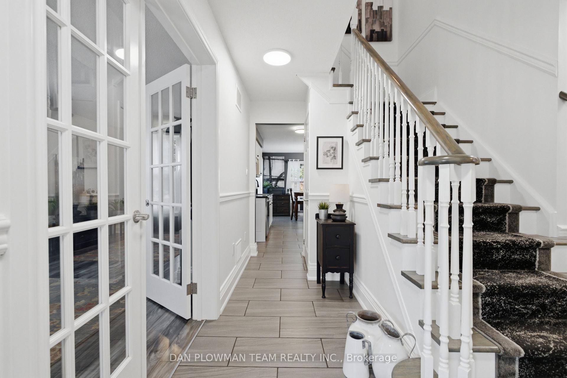 Photo 4 of 1 Murkar Crescent, Whitby, Blue Grass Meadows — HOMEH