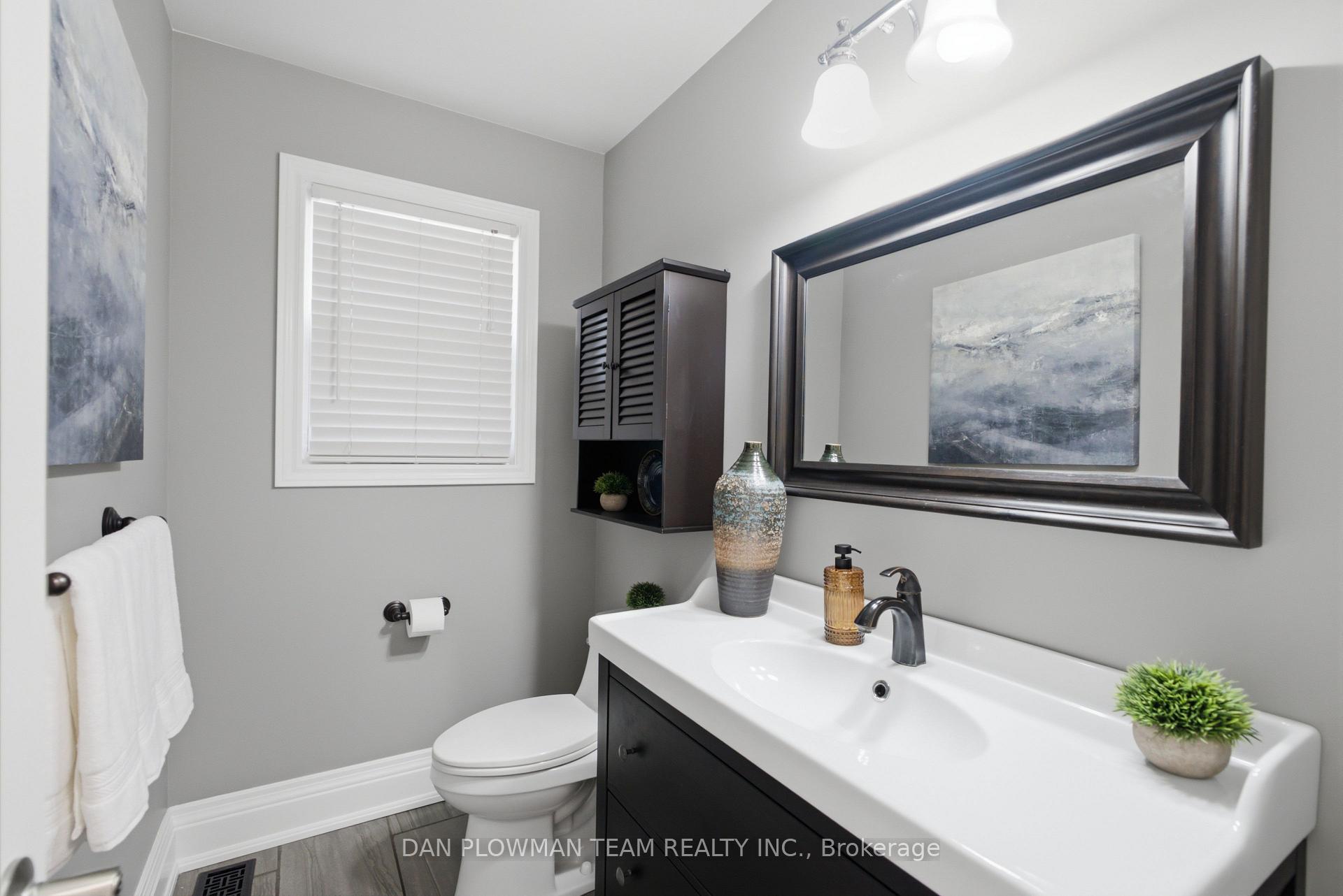 Photo 13 of 1 Murkar Crescent, Whitby, Blue Grass Meadows — HOMEH