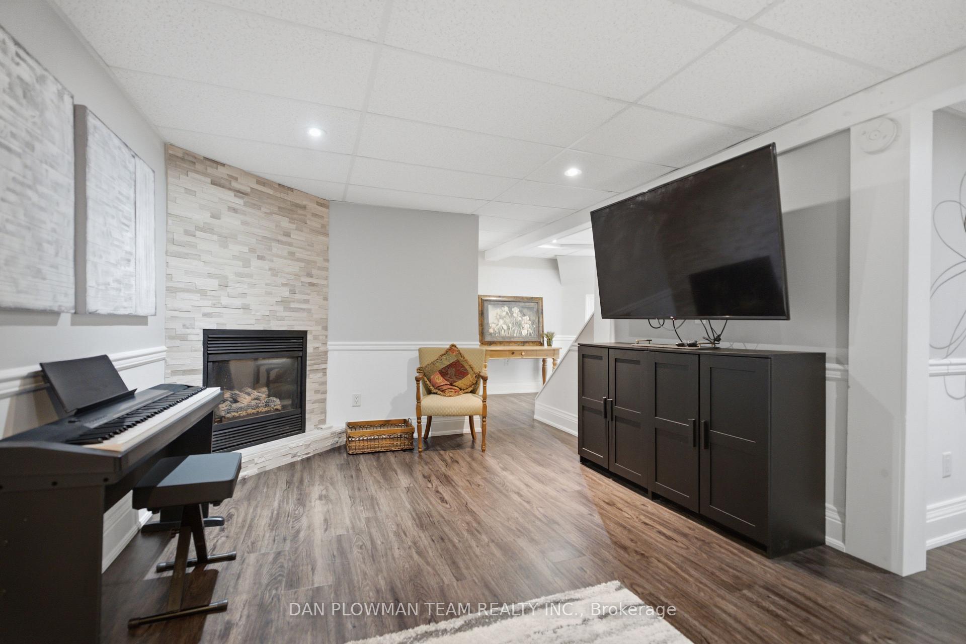 Photo 29 of 1 Murkar Crescent, Whitby, Blue Grass Meadows — HOMEH