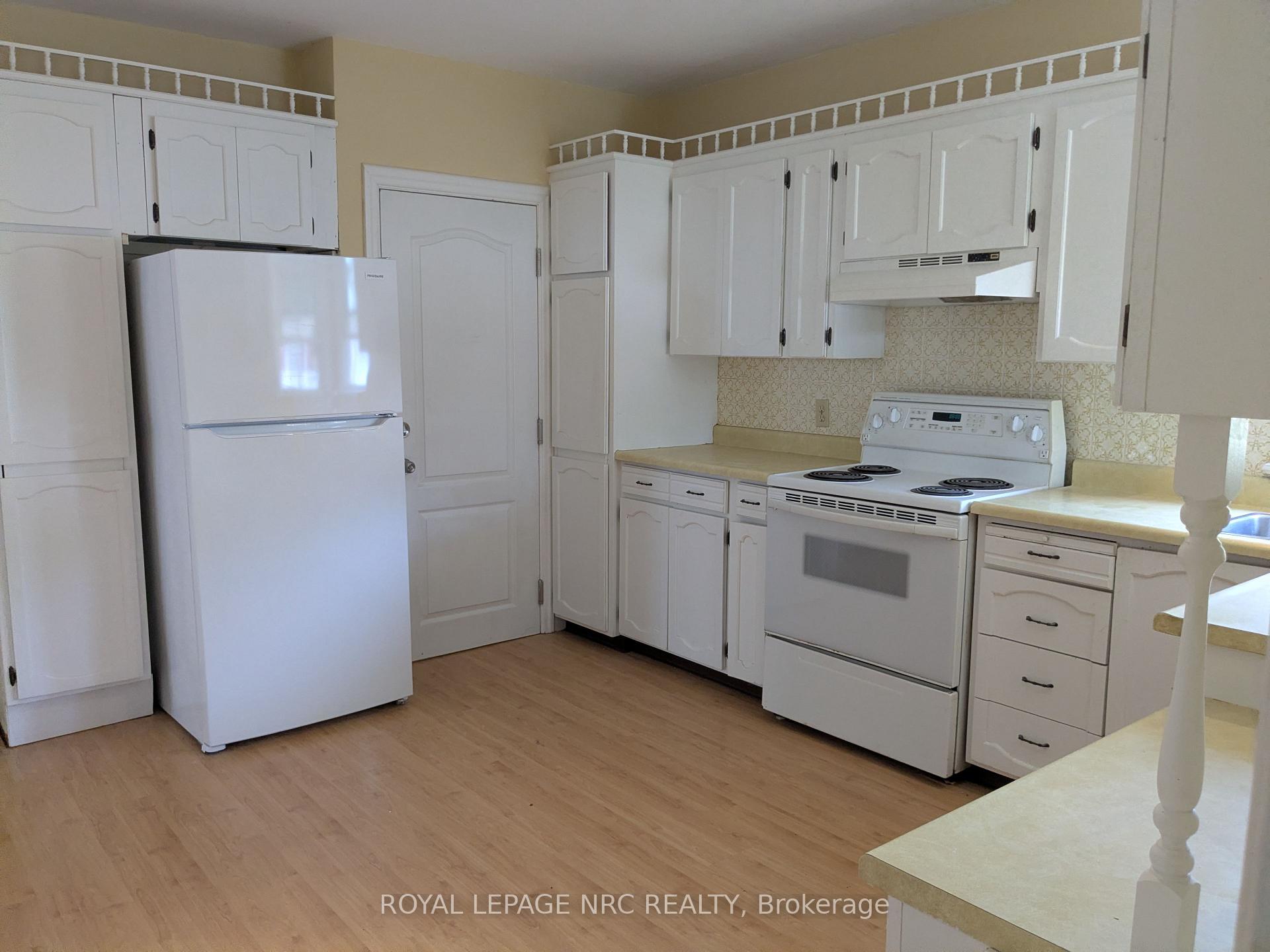 Photo 11 of Unit Upper, 187 Neff Street, Port Colborne, Main Street — HOMEH