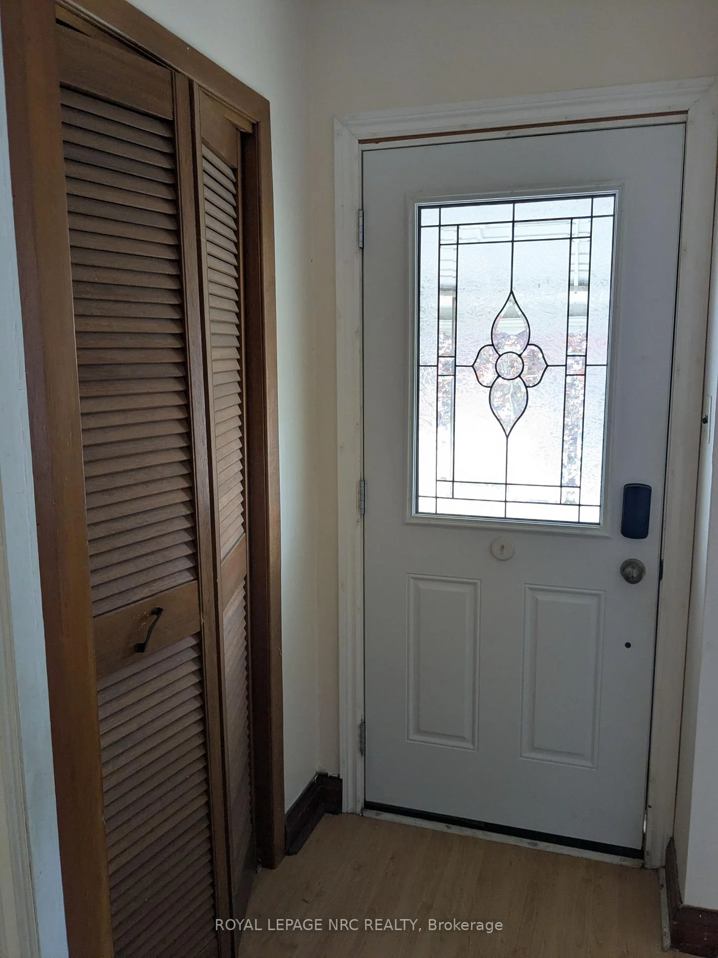 Photo 5 of Unit Upper, 187 Neff Street, Port Colborne, Main Street — HOMEH