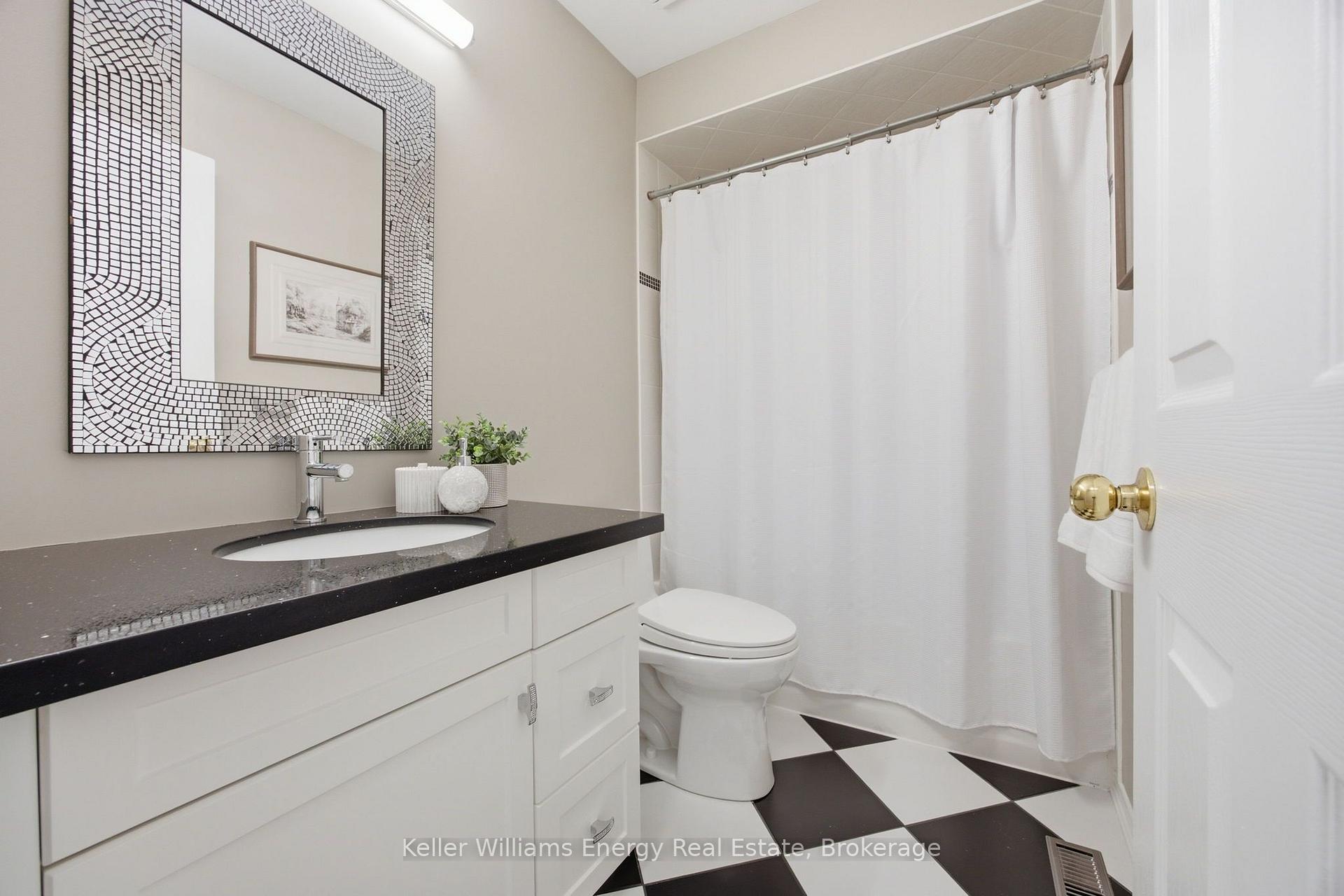 Photo 23 of 43 Knotty Pine Drive, Whitby, Williamsburg — HOMEH