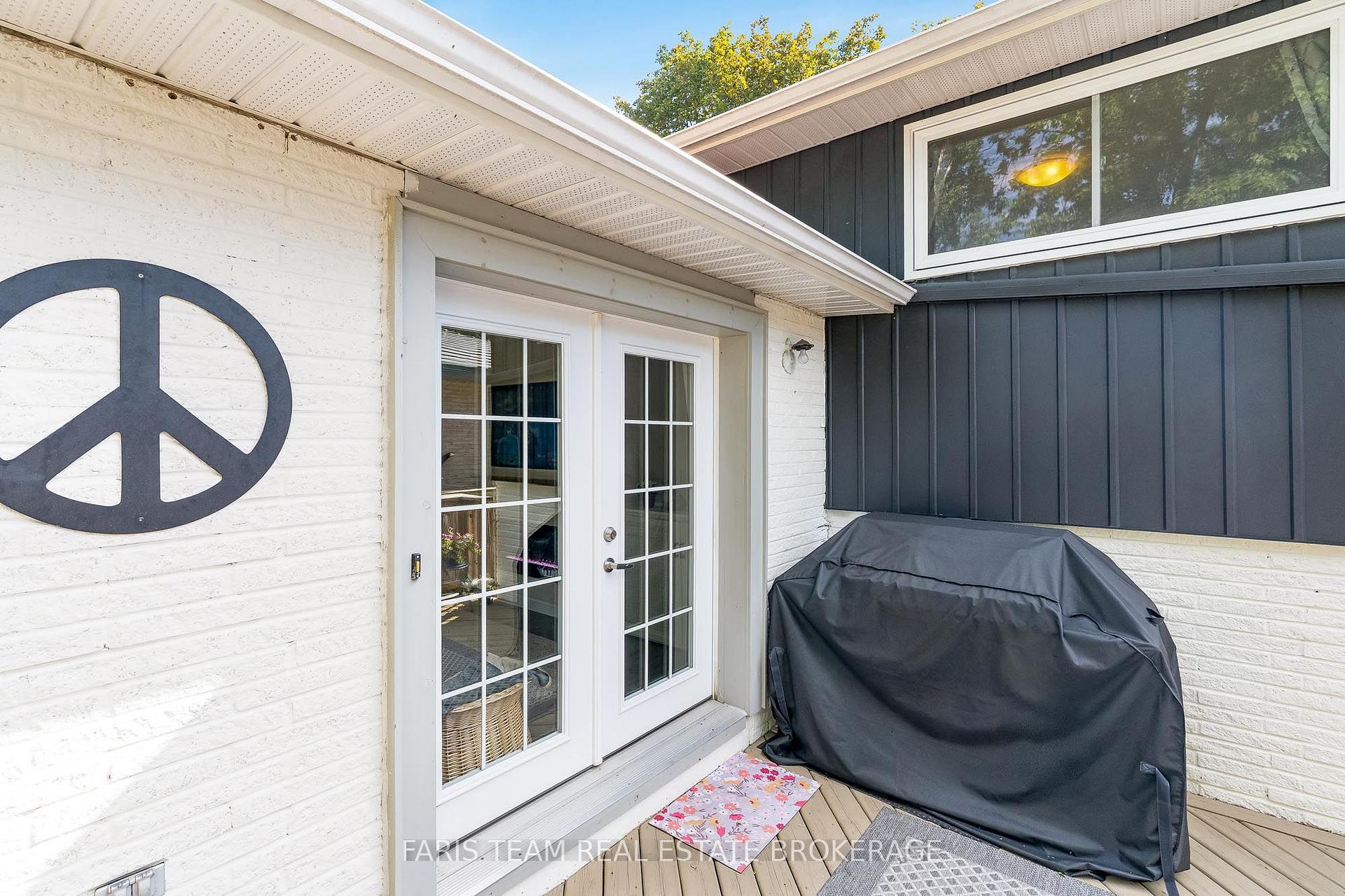 Photo 26 of 20 Carol Road, Barrie, Allandale Heights — HOMEH