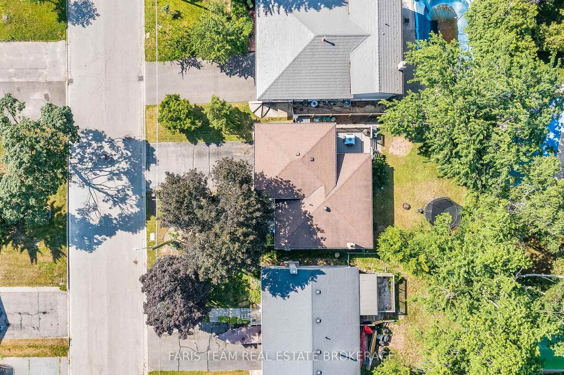 Photo 33 of 20 Carol Road, Barrie, Allandale Heights — HOMEH