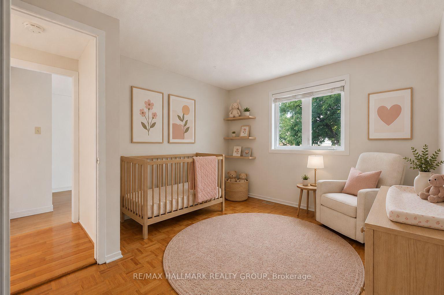 Photo 33 of 704 Malibu Terrace, Ottawa, Courtland Park — HOMEH
