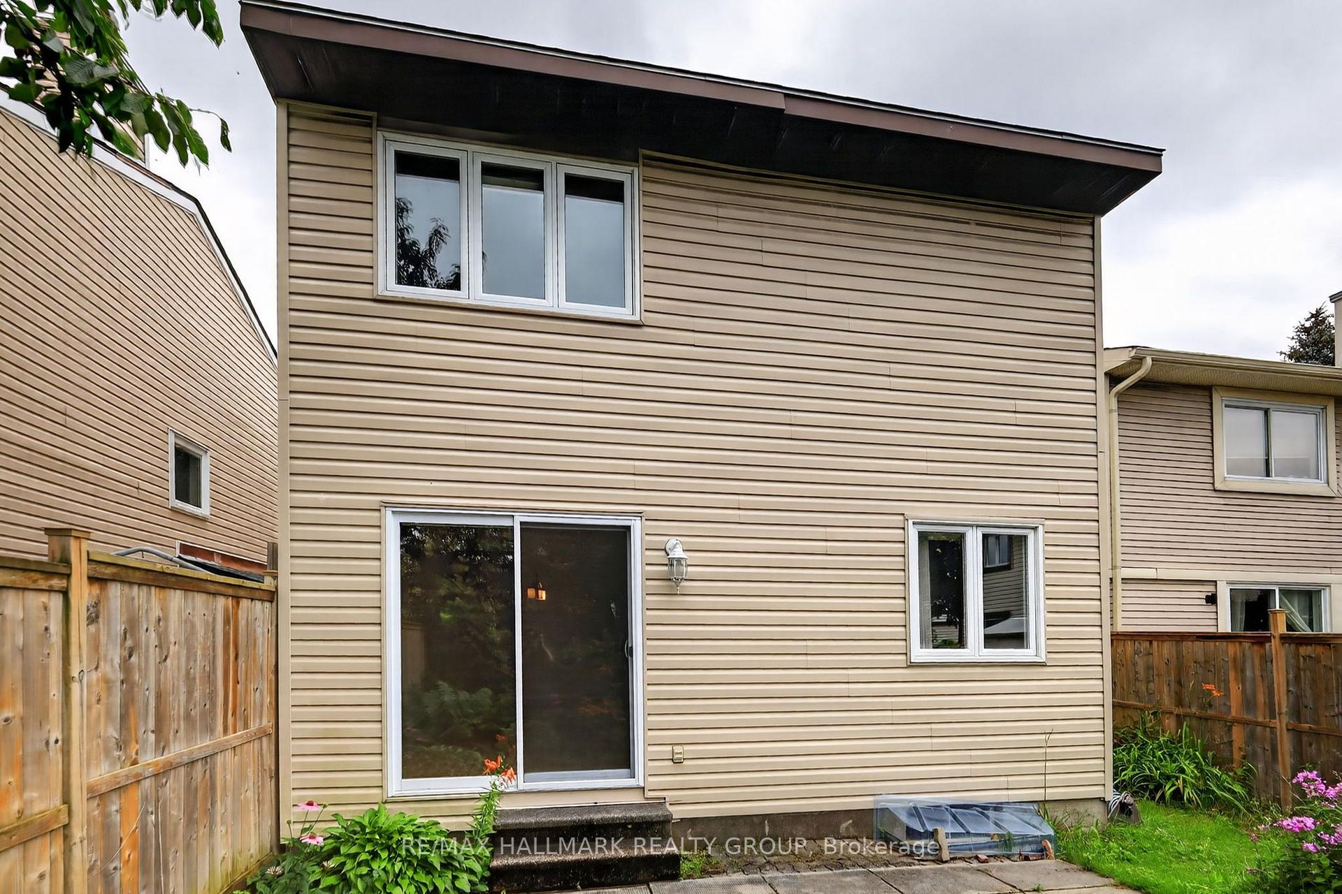 Photo 41 of 704 Malibu Terrace, Ottawa, Courtland Park — HOMEH