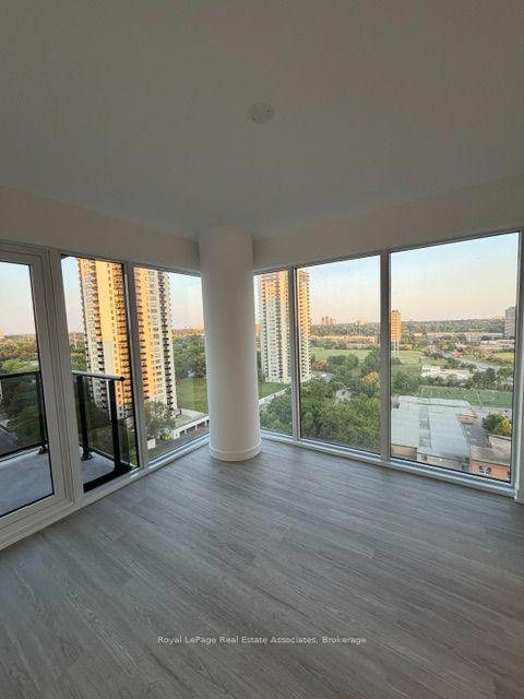 Photo 10 of Unit 1408, 15 David Salomon Drive, Toronto, Flemingdon Park — HOMEH