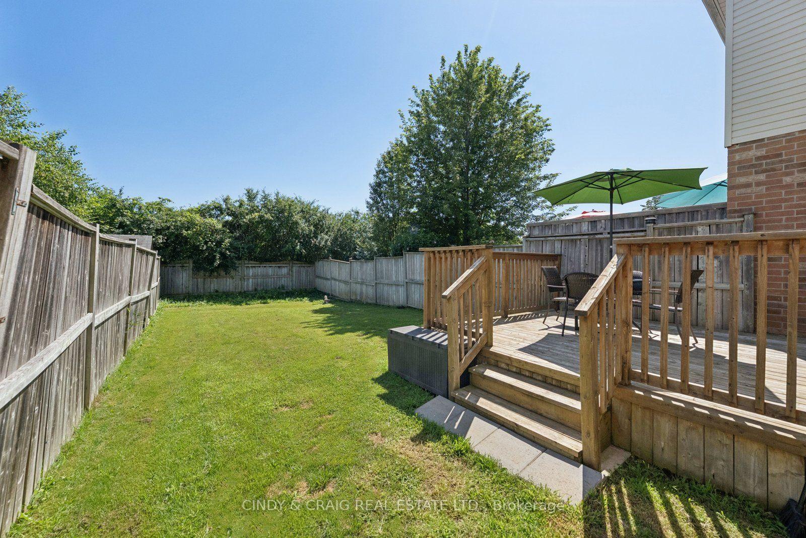 Photo 35 of 47 Wade Square, Clarington, Courtice — HOMEH