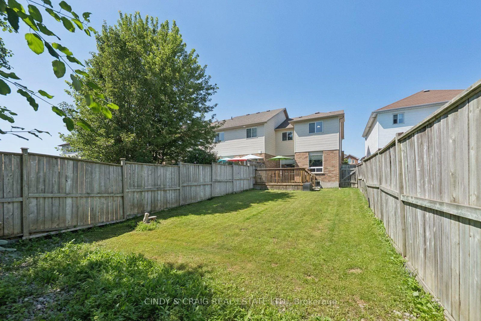 Photo 31 of 47 Wade Square, Clarington, Courtice — HOMEH