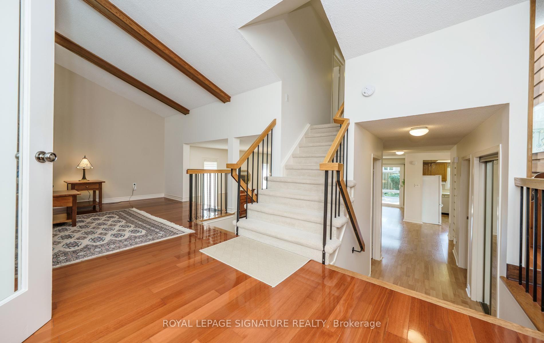 Photo 4 of 36 Chiefswood Square, Scarborough, Steeles — HOMEH