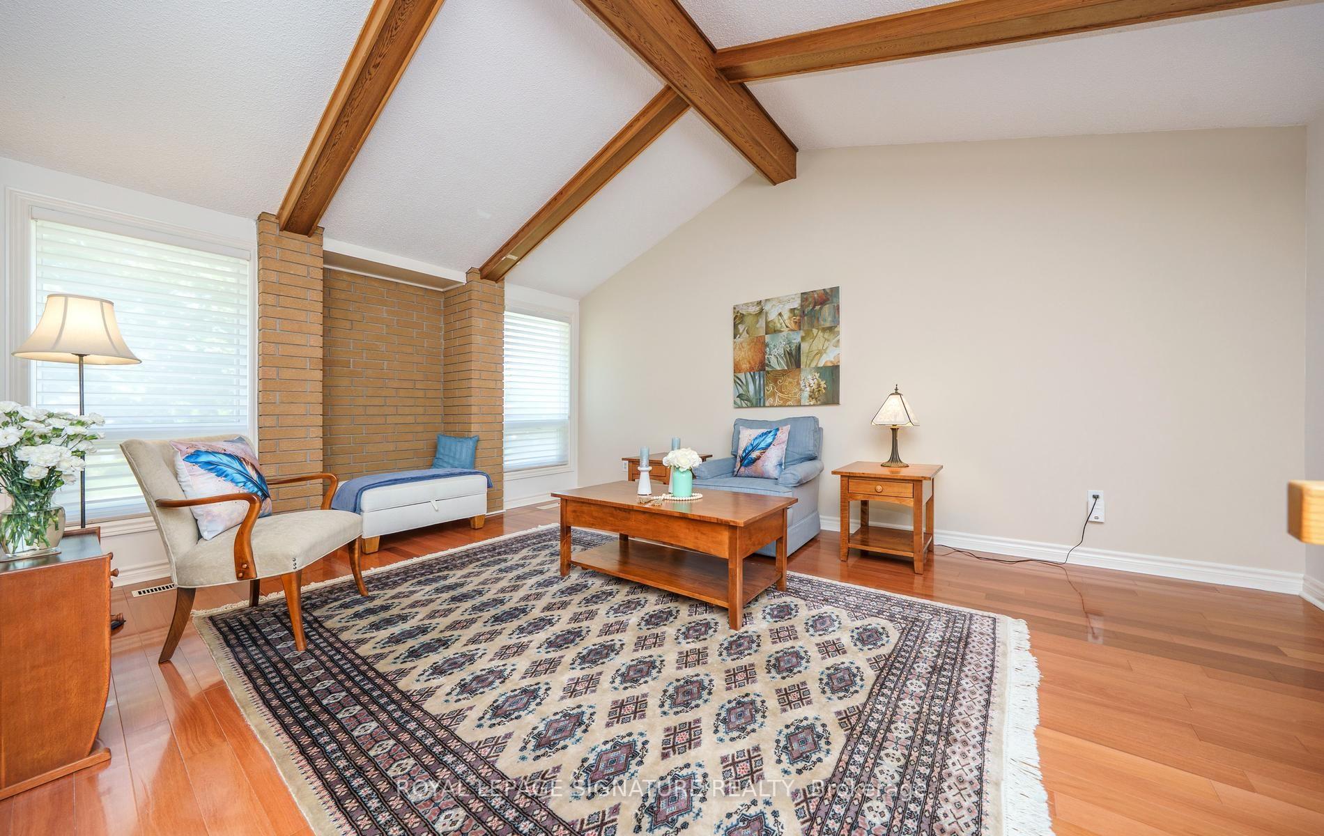 Photo 5 of 36 Chiefswood Square, Scarborough, Steeles — HOMEH