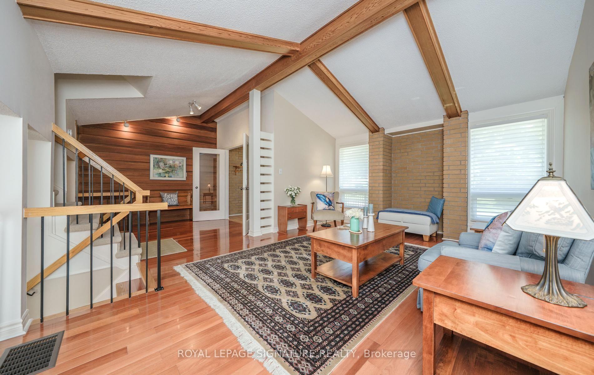 Photo 6 of 36 Chiefswood Square, Scarborough, Steeles — HOMEH