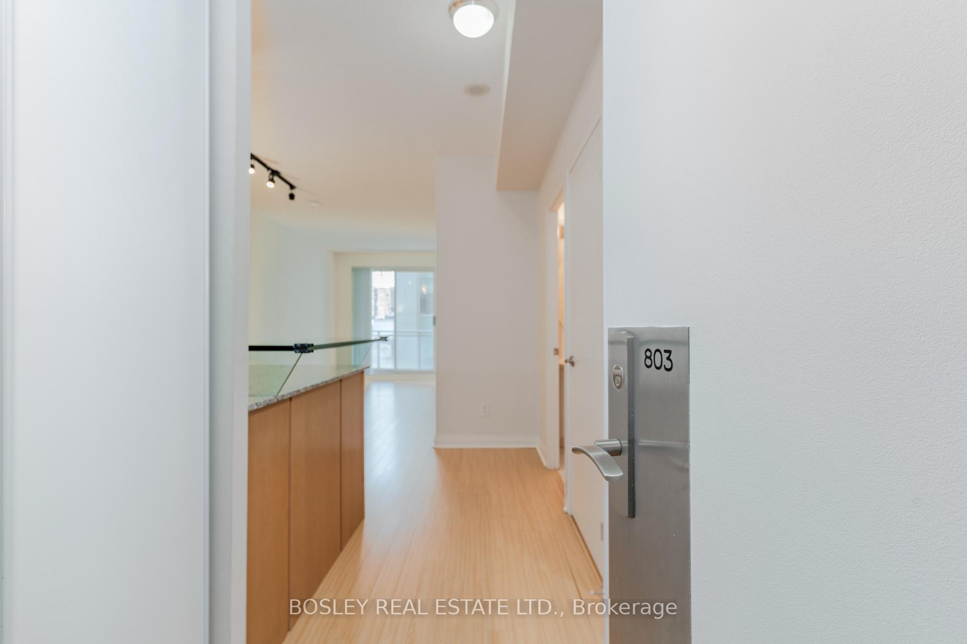 Front of Unit 803, 220 Victoria Street