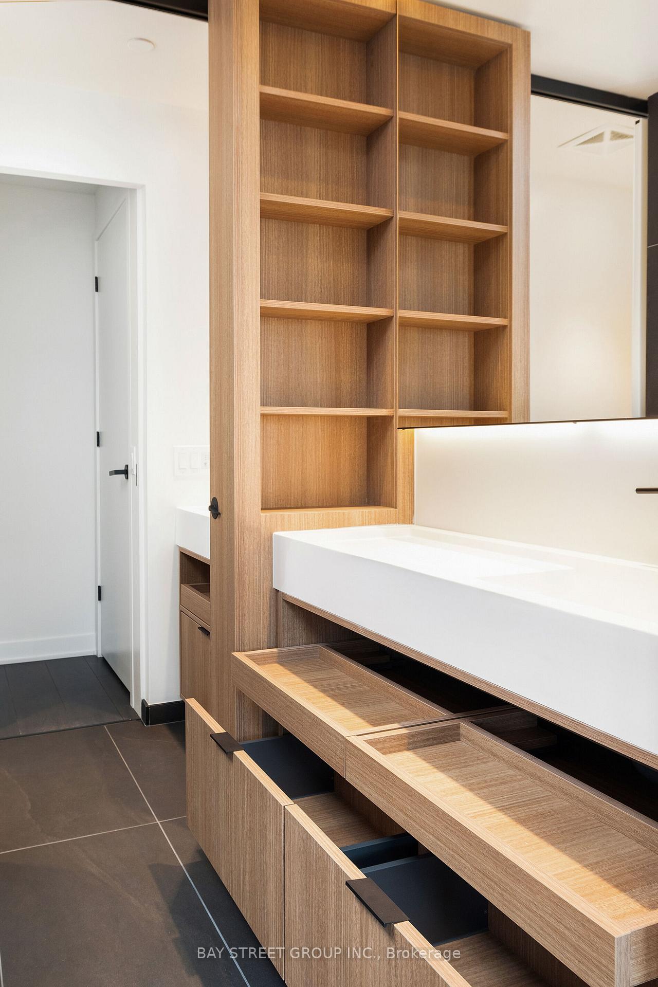 Photo 26 of Unit 3601, 55 Charles Street E, Toronto, Church-Yonge Corridor — HOMEH