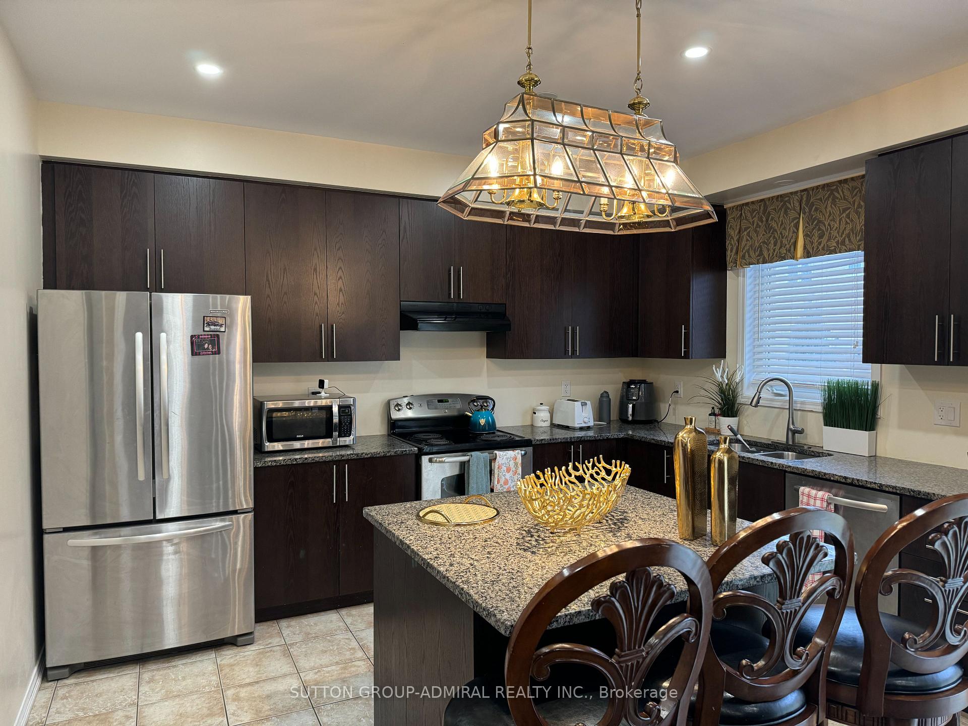 Photo 7 of 129 Whitwell Way, Hamilton, Binbrook — HOMEH