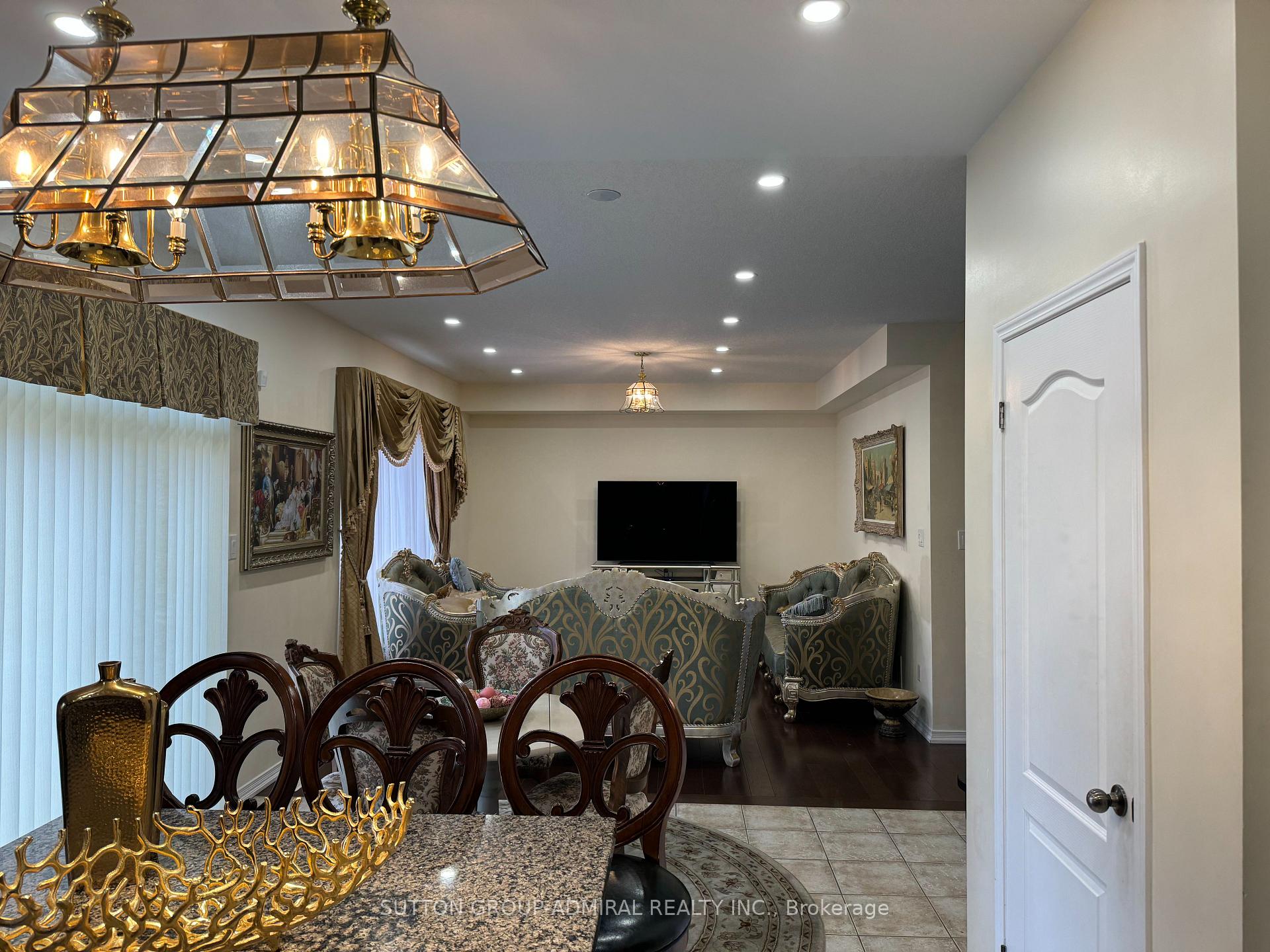 Photo 8 of 129 Whitwell Way, Hamilton, Binbrook — HOMEH