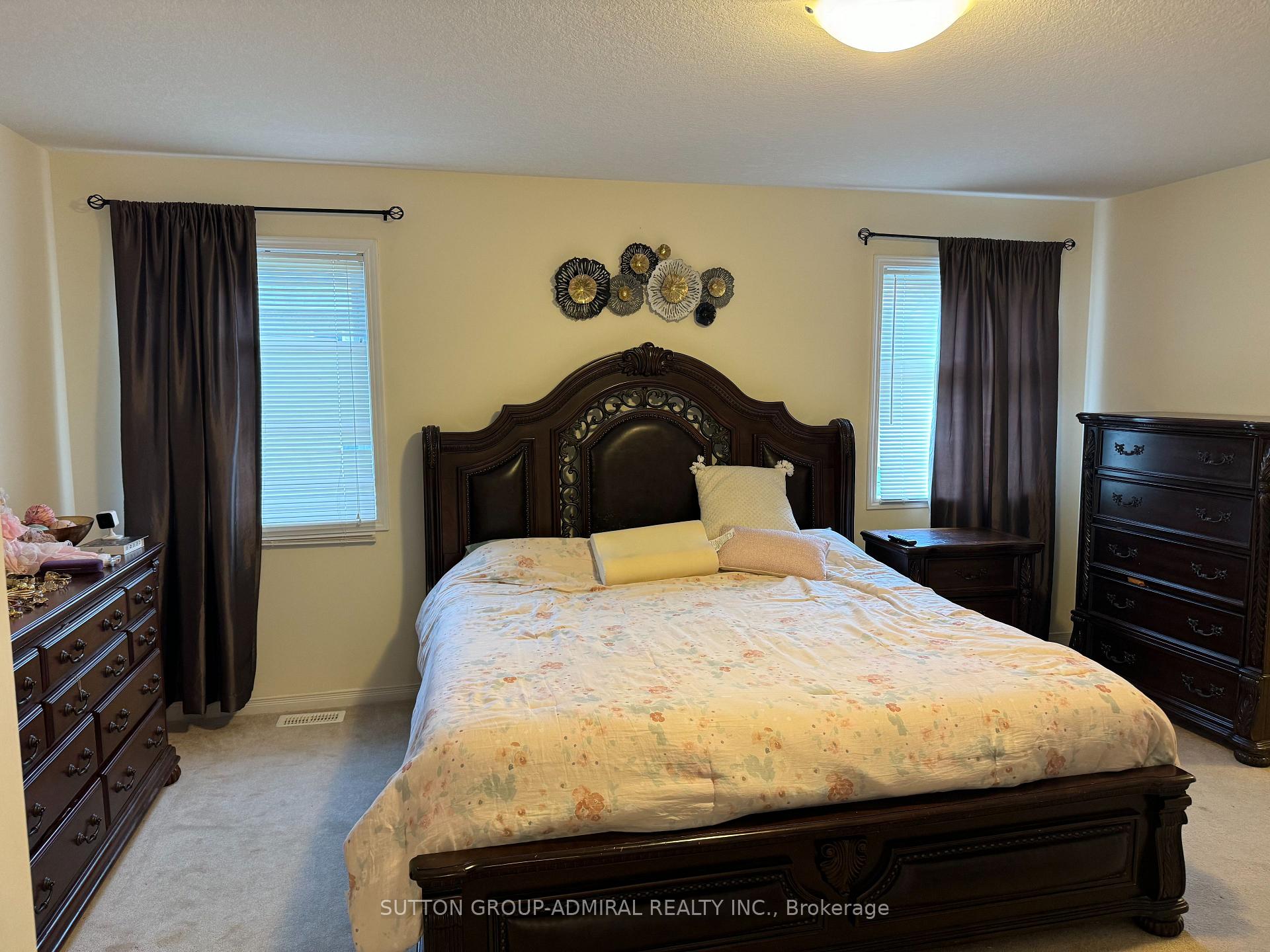 Photo 13 of 129 Whitwell Way, Hamilton, Binbrook — HOMEH
