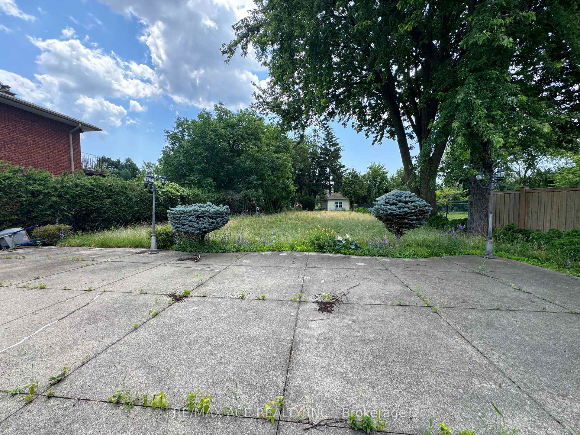 Photo 6 of 39 Oak Avenue, Richmond Hill, South Richvale — HOMEH